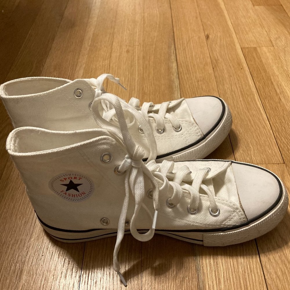 White hightop sneakers